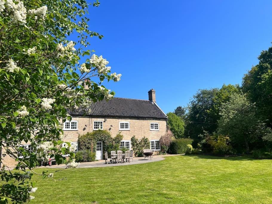 Stunning Manor Farmhouse Villa Ellingham  Exterior foto